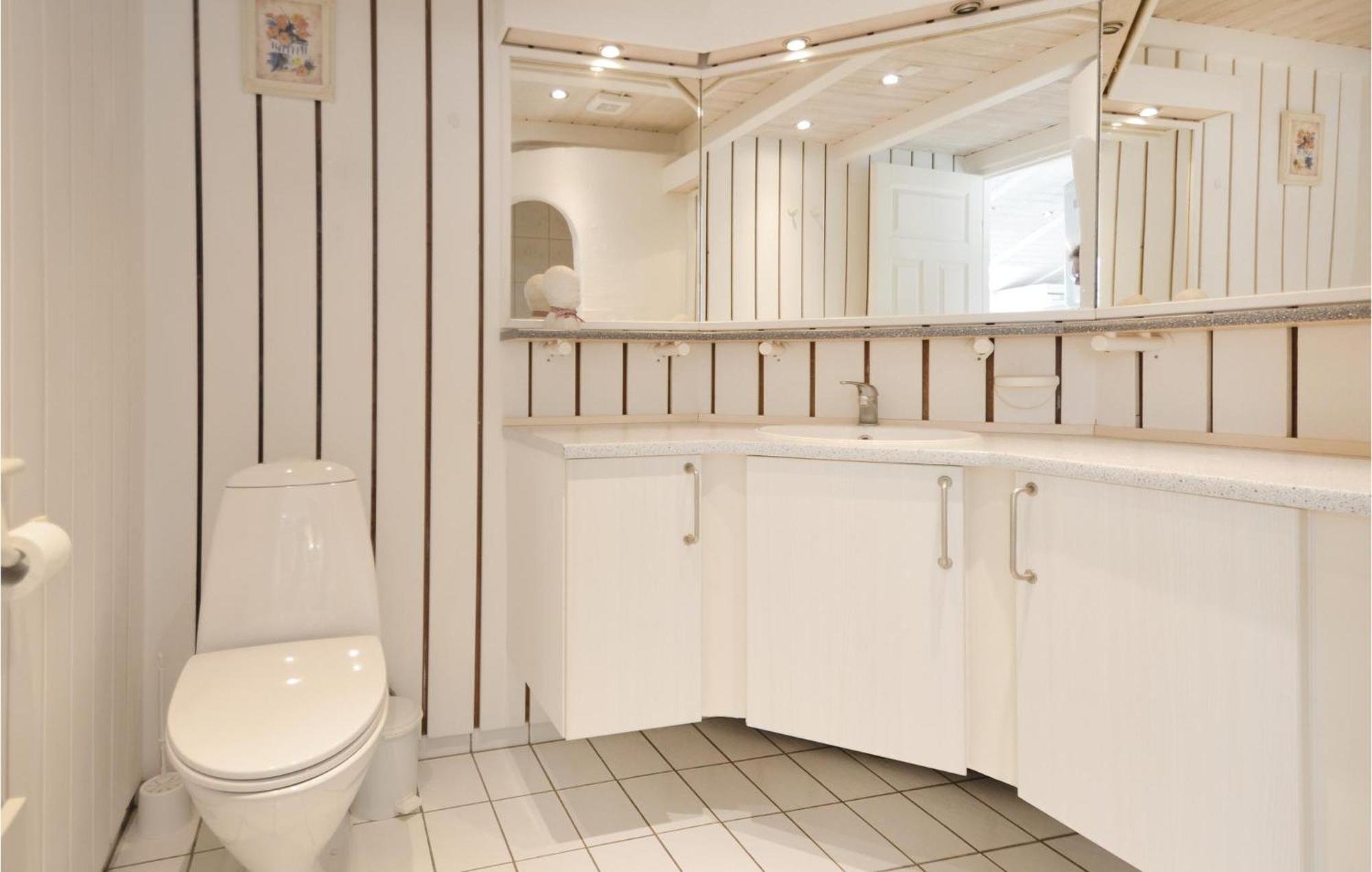 Amazing Home In Ebeltoft With Sauna 外观 照片