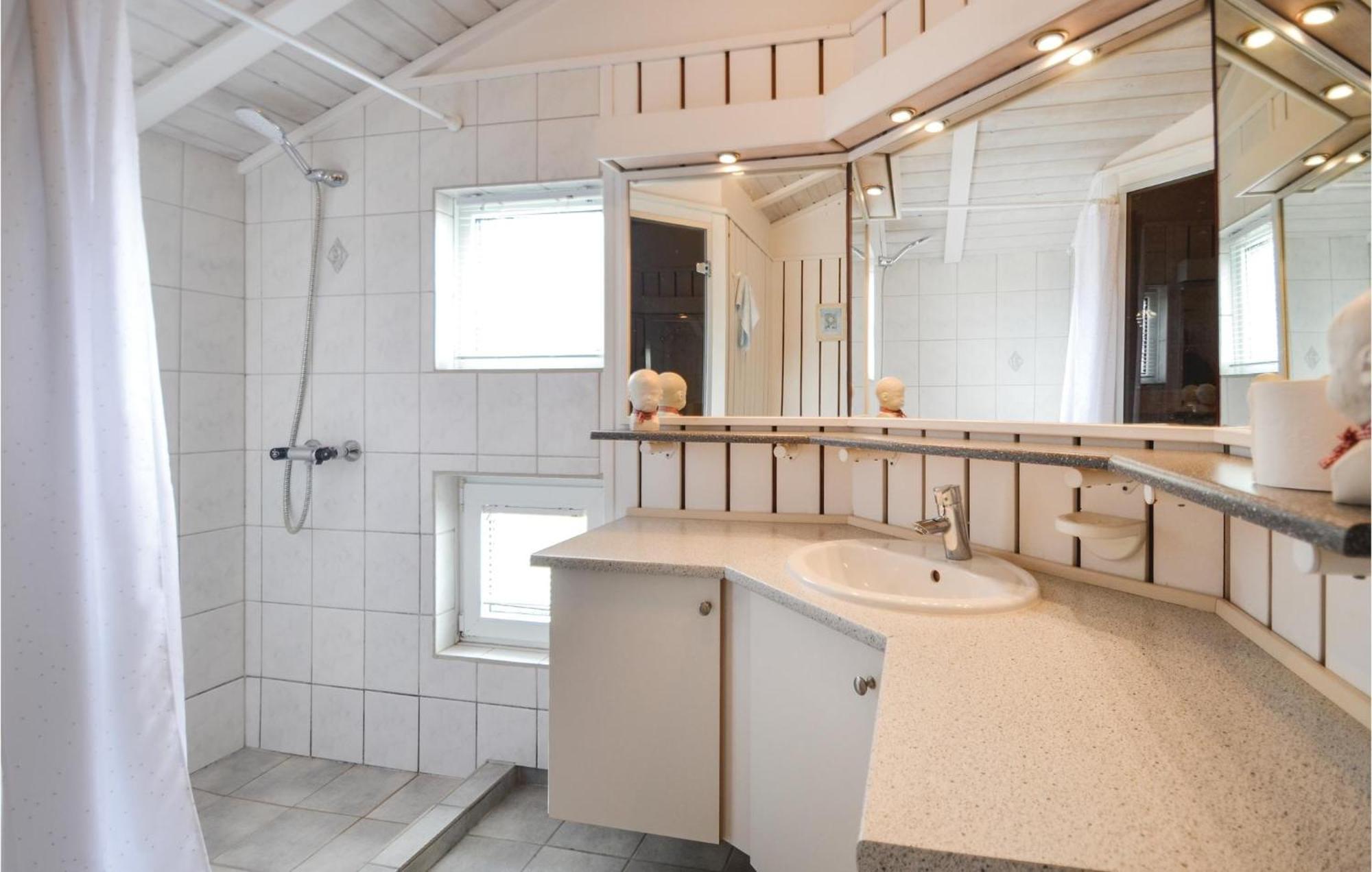 Amazing Home In Ebeltoft With Sauna 外观 照片